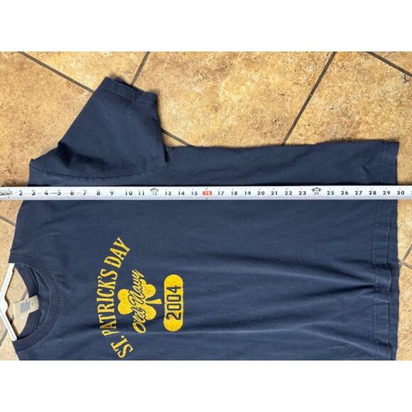 Vintage 2004 Old Navy T Shirt-St Patrick's Day-Unisex Size XL-100% Cotton - Picture 5 of 6